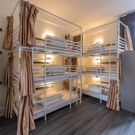 Book A Bed Hostels Лондон Екстер'єр фото