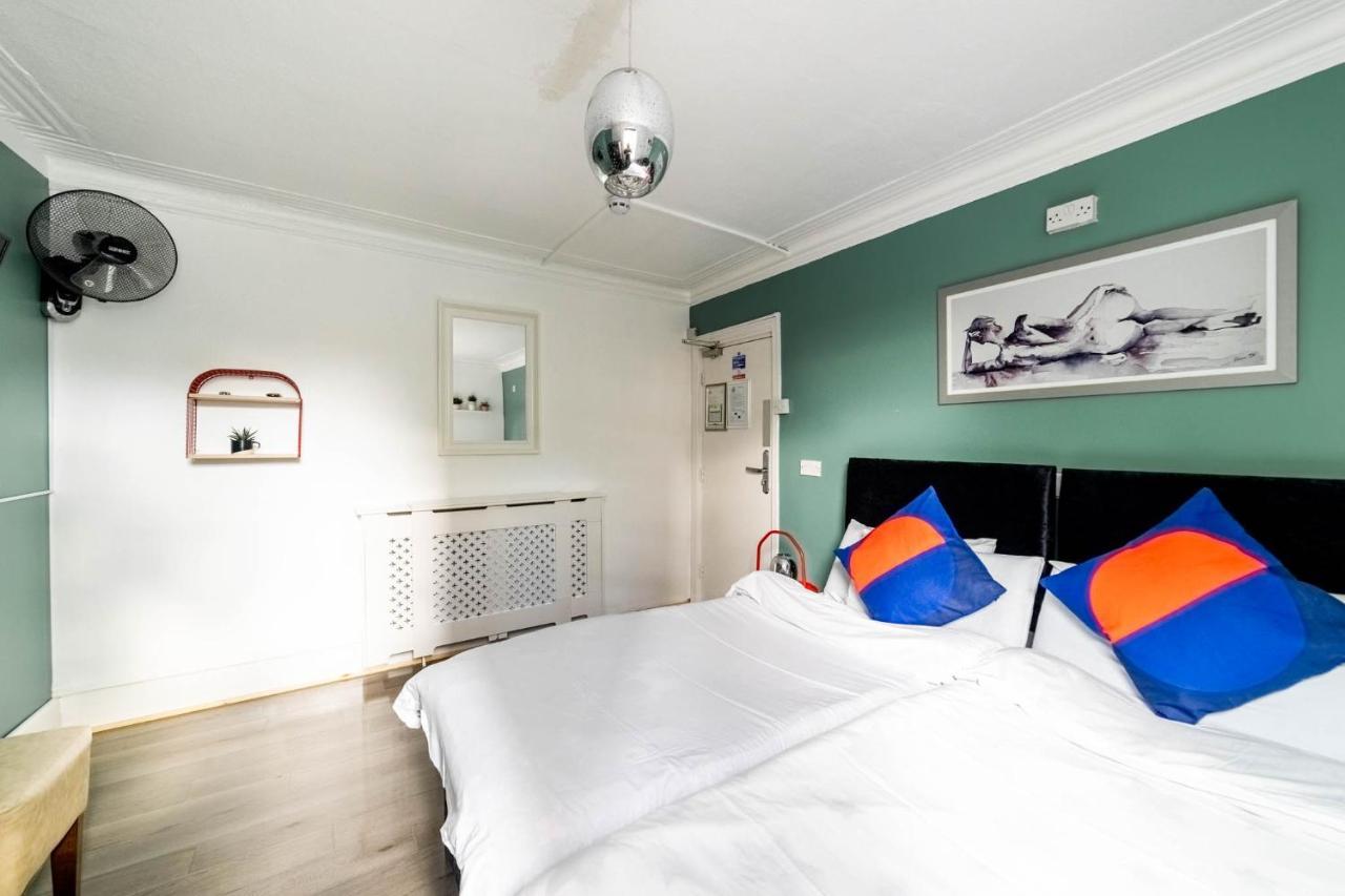 Book A Bed Hostels Лондон Екстер'єр фото