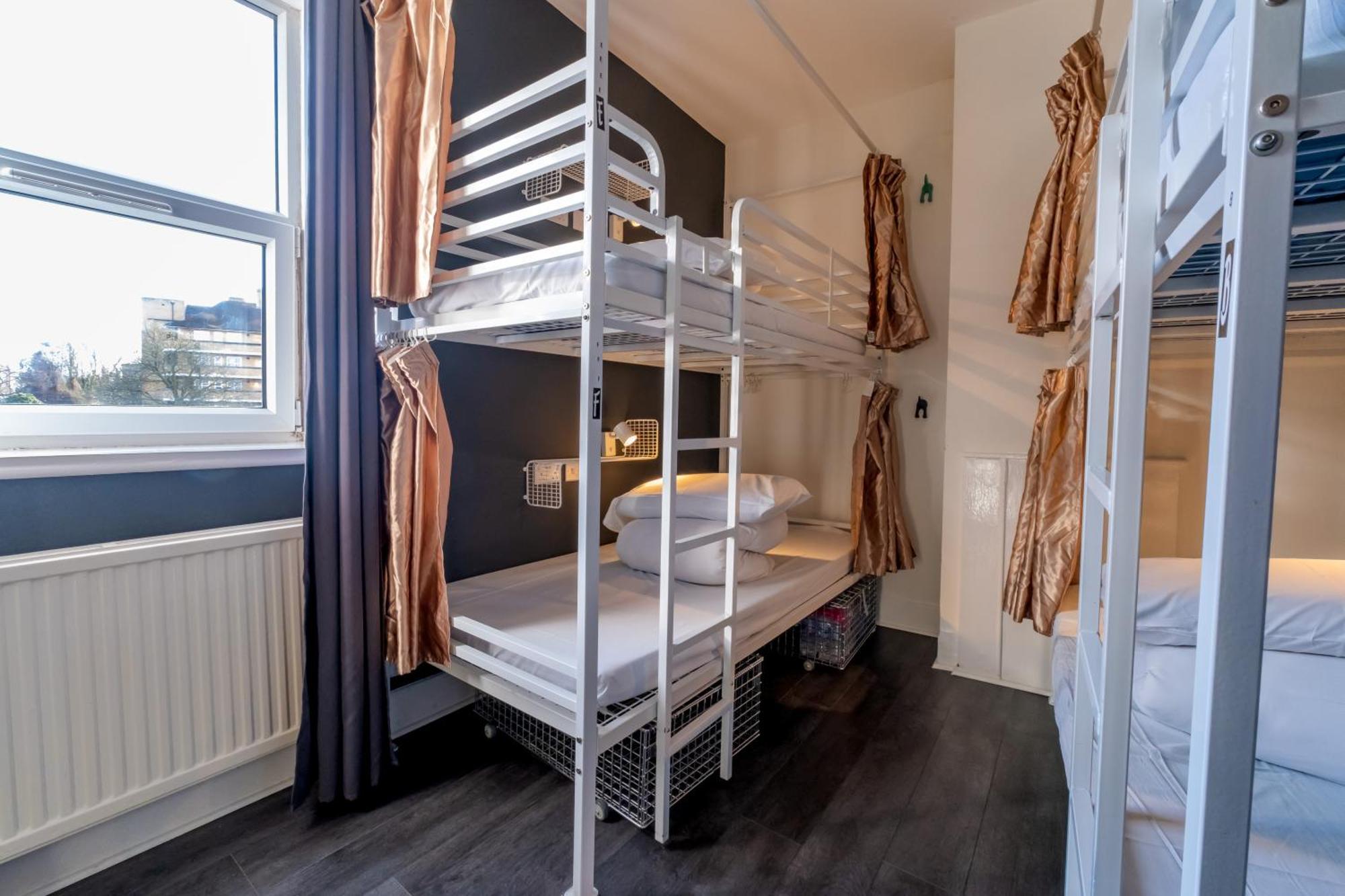 Book A Bed Hostels Лондон Екстер'єр фото