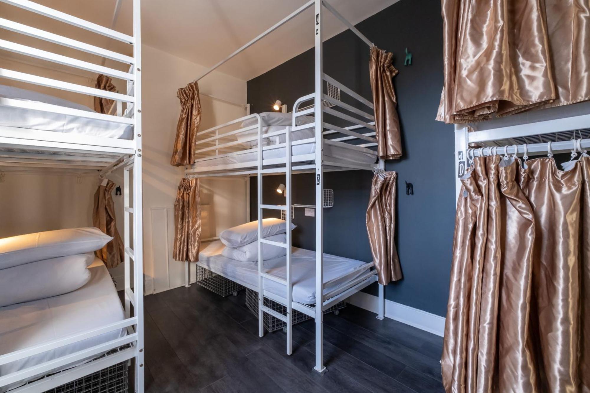 Book A Bed Hostels Лондон Екстер'єр фото