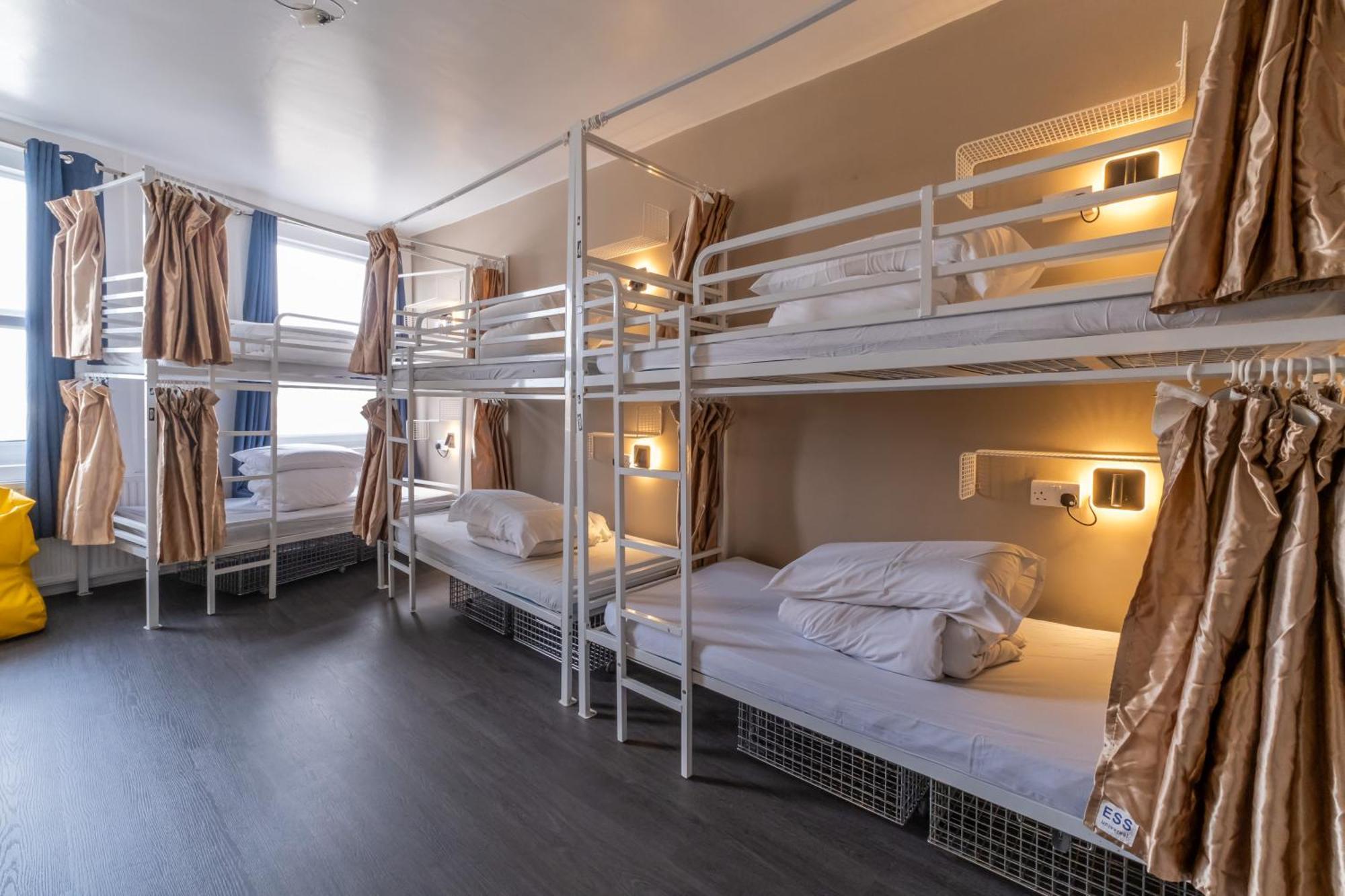 Book A Bed Hostels Лондон Екстер'єр фото