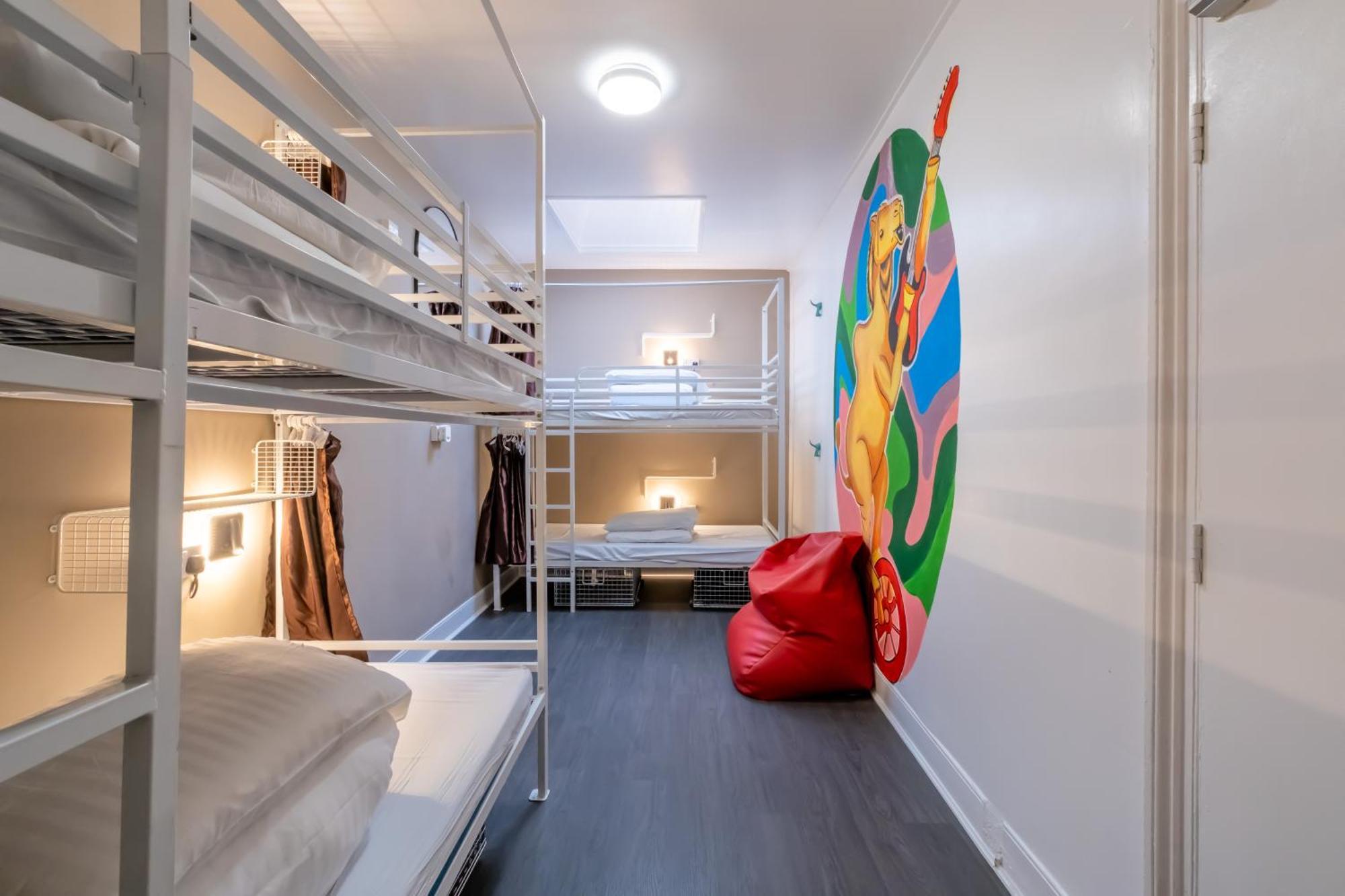 Book A Bed Hostels Лондон Екстер'єр фото