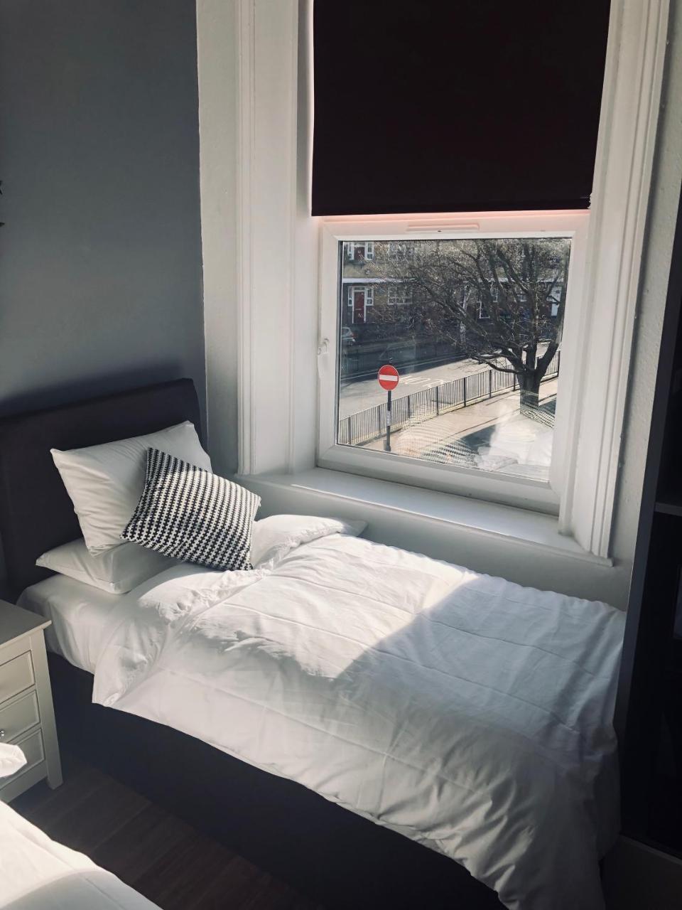 Book A Bed Hostels Лондон Екстер'єр фото